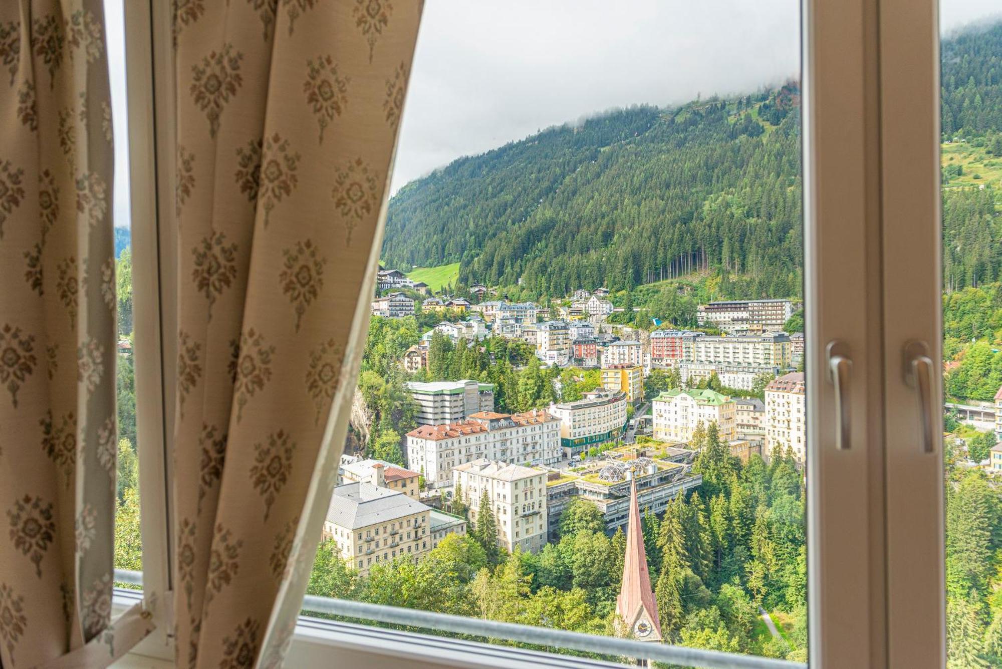 Aparthotel Schillerhof บาดกัสไตน์ ภายนอก รูปภาพ